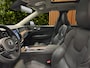 Volvo XC60 2.0 T8 Plug-in hybrid AWD Ultra Dark | Trekhaak | Massage/ventilatie | 360 Cam | Pano | Harman/Kardon