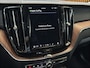 Volvo XC60 2.0 T8 Plug-in hybrid AWD Ultra Dark | Trekhaak | Massage/ventilatie | 360 Cam | Pano | Harman/Kardon