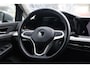 Volkswagen Golf 1.0 eTSI Life 110PK / 80kW DSG, IQ Matrix LED, achteruitrijcamera, panoramadak, 18" LMV, travel assist, 3 zone climatronic, licht en regen sensor, privacy glas, adaptive cruise control