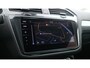 Volkswagen Tiguan 1.5 TSI 150pk DSG Life Business Navigatie Trekhaak