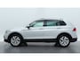 Volkswagen Tiguan 1.5 TSI 150pk DSG Life Business Navigatie Trekhaak