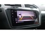 Volkswagen Tiguan 1.5 TSI 150pk DSG Life Business Navigatie Trekhaak