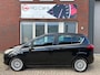 Ford B-Max 1.0 EcoBoost Titanium / PDC / Clima / LM / Cruise