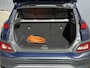 Hyundai Kona Electric EV Comfort 64 kWh / SOH 100% / Stoel en Stuur verwarming / Automaat / All-season banden / Afneembare Trekhaak /