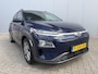 Hyundai Kona Electric EV Comfort 64 kWh / SOH 100% / Stoel en Stuur verwarming / Automaat / All-season banden / Afneembare Trekhaak /