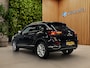 Volkswagen T-Roc 1.5 TSI Sport | Panoramadak | Trekhaak | Stoelverwarming | Leder