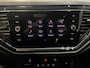 Volkswagen T-Roc 1.5 TSI Sport | Panoramadak | Trekhaak | Stoelverwarming | Leder