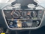 Volkswagen Up! 1.0 Life mooie auto airco/telefoon