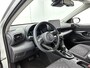 Toyota Yaris 1.5 Hybrid Dynamic Comfort Pack | BTW Voertuig | Dodehoek detectie | Stoel+stuurverwarming | Parkeersensoren voor+achter | Draadloze telefoonlader | Apple CarPlay/Android Auto | Cruise Control Adaptive | DAB+ | Achteruitrij