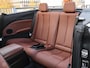 BMW 2-Serie Cabrio 220i Luxury Navigatie Camera Bi-xenon Keyless Stoelverwarming Leder Sportstoelen Trekhaak 18"