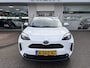 Toyota Yaris Cross 1.5 Hybrid Executive | HUD | JBL | Panoramadak | Sensoren V/A |