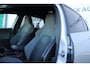 Volkswagen Golf 1.5 TSI HIGHLINE BUSINESS R | R LINE | KEYLESS | 19" BERGAMO | CAMERA | LED | DODEHOEK | ACC | SFEERVERLICHTING |