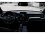 Volvo XC60 T6 Plug-in hybrid AWD Ultra Black Edition | Panoramadak met Schuif-/Kantelfunctie | Head-up display | Adaptive Cruise & Pilot Assist | 360-Camera | Harman Kardon Premium Audio | Draadloze Telefoonlader