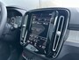 Volvo XC40 1.5 T5 Recharge Inscription | Pano | Trekhaak | 360 Camera | Memory | Harman/Kardon | Leder | Verwarmde voorruit |