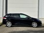 Renault Clio Estate 0.9 Limited / Navigatie / Lichtmetalen Velgen / 1e Eigenaar / Dealer Onderhouden / Parkeersensoren / Cruise Control / Airco / Trekhaak /