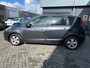 Renault Scenic 1.6 16V met trekhaak, nieuwe APK! 1e eigenaar!