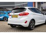 Ford Fiesta 1.0 EcoBoost ST-Line | Apple Carplay/Android Auto | DAB | Winter pack | Cruise Control | Navi | 17 inch LM Velgen | Apple Carplay/Android Auto|telefoonintegratie premium | Cruise control | DAB ontvanger