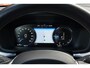Volvo V60 T8 Twin Engine AWD R-Design | Trekhaak | Geventileerde Comfortstoelen | Parkeercamera | Harman Kardon | Apple Carplay/ Android Auto | BLIS Dodehoekdetectie | Elektrisch Verwarmbare Voorruit | Adaptieve Cruise Control