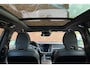 Volvo V60 T8 Twin Engine AWD R-Design | Trekhaak | Geventileerde Comfortstoelen | Parkeercamera | Harman Kardon | Apple Carplay/ Android Auto | BLIS Dodehoekdetectie | Elektrisch Verwarmbare Voorruit | Adaptieve Cruise Control