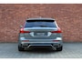 Volvo V60 T8 Twin Engine AWD R-Design | Trekhaak | Geventileerde Comfortstoelen | Parkeercamera | Harman Kardon | Apple Carplay/ Android Auto | BLIS Dodehoekdetectie | Elektrisch Verwarmbare Voorruit | Adaptieve Cruise Control