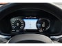 Volvo V60 T8 Twin Engine AWD R-Design | Trekhaak | Geventileerde Comfortstoelen | Parkeercamera | Harman Kardon | Apple Carplay/ Android Auto | BLIS Dodehoekdetectie | Elektrisch Verwarmbare Voorruit | Adaptieve Cruise Control