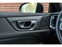 Volvo V60 T8 Twin Engine AWD R-Design | Trekhaak | Geventileerde Comfortstoelen | Parkeercamera | Harman Kardon | Apple Carplay/ Android Auto | BLIS Dodehoekdetectie | Elektrisch Verwarmbare Voorruit | Adaptieve Cruise Control