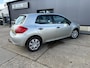 Toyota Auris 1.4-16V Terra