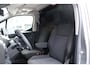 Peugeot e-Partner 136 L1 50 kWh 136pk - Airco - Cruise - PDC - Camera - Stoelverwarming - Rijklaar