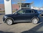 Volkswagen T-Cross 1.0 TSI Life 110 PK | Automaat | Airco | Parkeersensoren voor en achter | Apple Carplay | Android Auto | Cruise Control Adaptief | Buitenspiegels elektrisch inklapbaar en verwarmd | Lichtmetalen velgen |