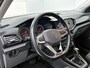 Volkswagen T-Cross 1.0 TSI Life 110 PK | Automaat | Airco | Parkeersensoren voor en achter | Apple Carplay | Android Auto | Cruise Control Adaptief | Buitenspiegels elektrisch inklapbaar en verwarmd | Lichtmetalen velgen |