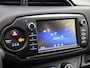 Toyota Yaris 1.5 Hybrid Bi-Tone | Achteruitrijcamera | Cruise control Adam