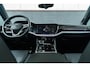 Volkswagen Touareg 3.0 TSi 4MOTION R PANO LUCHTVERING TREKHAAK LEDER HEAD UP