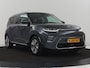 Kia e-Soul DynamicPlusLine 64 kWh | SOH 100% | 3 Fase | Stoelverwarming | Warmtepomp | Adaptive cruise | Carplay | Camera | Keyless | Full LED | Half leder | Climate control | Stuurverwarming | Getint glas