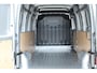 Renault Master T35 2.3 dCi 180pk L3H2 - Airco - Navigatie - Camera - Cruise - Parkeersensoren - 105l tank - Rijklaar