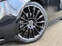 Mercedes-Benz A-klasse 200 Premium Plus | AMG-pakket | Pano-dak | Widescreen | Ambi light | sportstoelen | 19 inch |