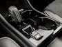 Volvo XC40 1.5 T4 Plug-in hybrid Ultimate Bright 211Pk Automaat (PANORAMADAK, BLACKPACK, APPLE CARPLAY, 360 CAMERA, TREKHAAK, LEDER/ALCANTARA, HARMAN/KARDON, GETINT GLAS, ZWART HEMEL, NIEUWSTAAT)