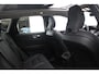 Volvo XC60 T6 Plug-in hybrid AWD Ultra Dark | Panoramadak met Schuif-/Kantelfunctie | Semi- Elektrische Trekhaak | Verwambare voorstoelen+stuurwiel+achterbank | 360 graden Camera | Premium audio by Harman Kardon | Head-up display | Adaptieve cruise control |