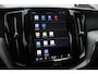Volvo XC60 T6 Plug-in hybrid AWD Ultra Dark | Panoramadak met Schuif-/Kantelfunctie | Semi- Elektrische Trekhaak | Verwambare voorstoelen+stuurwiel+achterbank | 360 graden Camera | Premium audio by Harman Kardon | Head-up display | Adaptieve cruise control |