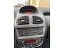 Peugeot 206 .