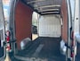 Renault Master T35 2.3 dCi L2H2 Eco DC automaat, airco, cruise control, trekhaak 2 x schuifdeur, navigatie, rijd perfect nwe apk