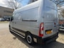 Renault Master T35 2.3 dCi L2H2 Eco DC automaat, airco, cruise control, trekhaak 2 x schuifdeur, navigatie, rijd perfect nwe apk