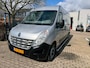 Renault Master T35 2.3 dCi L2H2 Eco DC automaat, airco, cruise control, trekhaak 2 x schuifdeur, navigatie, rijd perfect nwe apk
