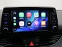 Hyundai i30 1.0 T-GDI 120PK Premium Fastback / Navigatie / Apple CarPlay & Android auto / 17" LMV / Airco Climat control / Cruise Control / Parkeersensoren voor & achter / Achteruitrijcamera / Keyless Entry & Start&Go /
