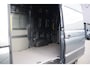 Volkswagen Crafter 35 2.0 TDI L3H3 AUT. 2X SCHUIFDEUR, FACELIFT, LED, TREKHAAK, CAMERA, NAVI, CRUISE, CLIMA, PARKEERSENSOREN