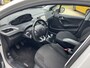 Peugeot 208 1.2 PureTech Allure Parelmoer / Nav / Lmv / Cruise / Led / Clima