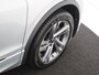 Volkswagen Tiguan 1.4 TSI eHybrid R-Line Business | SoH 94% | 360 camera | 3-zone airco | LED matrix verlichting  Adaptieve cruise control | Parkeerassistent | CarPlay | Navigatie |