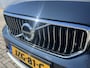 Volvo XC40 2.0 T4 190 pk Inscription Trekhaak Panoramadak Leder 360 Camera ACC Pilot Assist Harman Kardon Audio BLIS DAB Apple Carplay Android  Auto Stoelverwarming Scandinavian Line Hoge Zit 8-traps Automaat Super compleet en 1800 kg trekgewicht !