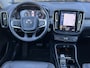 Volvo XC40 2.0 T4 190 pk Inscription Trekhaak Panoramadak Leder 360 Camera ACC Pilot Assist Harman Kardon Audio BLIS DAB Apple Carplay Android  Auto Stoelverwarming Scandinavian Line Hoge Zit 8-traps Automaat Super compleet en 1800 kg trekgewicht !