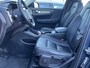 Volvo XC40 2.0 T4 190 pk Inscription Trekhaak Panoramadak Leder 360 Camera ACC Pilot Assist Harman Kardon Audio BLIS DAB Apple Carplay Android  Auto Stoelverwarming Scandinavian Line Hoge Zit 8-traps Automaat Super compleet en 1800 kg trekgewicht !