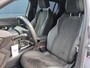 Peugeot e-208 EV 51kWh 156pk GT | LENTESALE | Stoelverwarming | Navigatie | Parkeercamera | Parkeersensoren | Alcantara | LED |